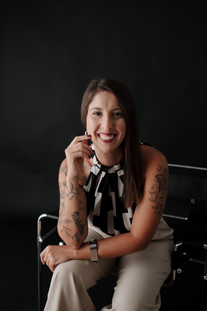 Taiz Cardoso — Mentora Financeira